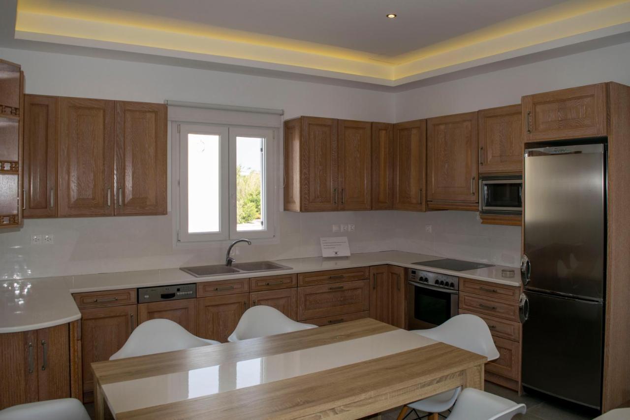 Hotel Giannoulaki 4*